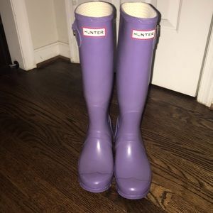 Hunter lavender boots size 7